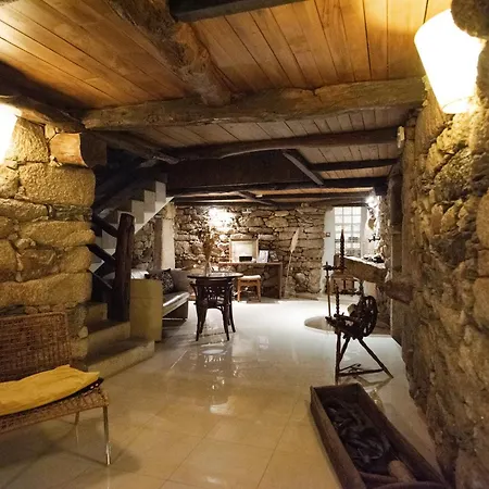 A Lagosta Perdida Country house Montezinho